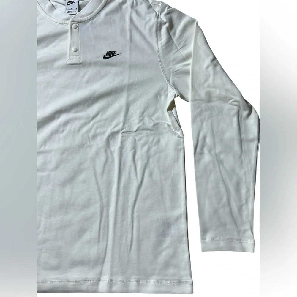 Nike‎ Men’s White Long Sleeve Henley Shirt Snap Button Size Medium